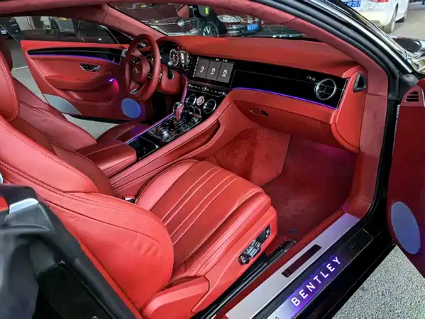 Bentley Continental 2020