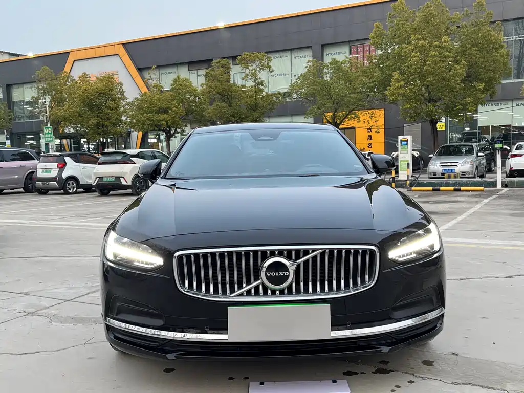Volvo S90 2024 — фото 2
