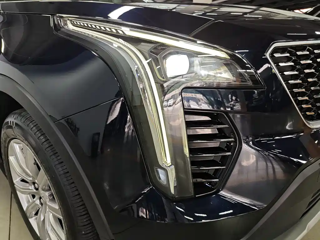 Cadillac XT4 2020 — фото 13