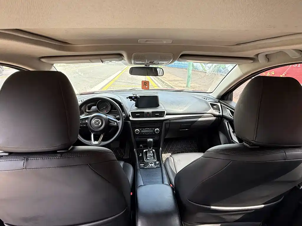 Mazda 3 Angkesela 2019