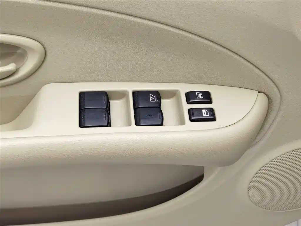 Nissan Sylphy 2019 — фото 9