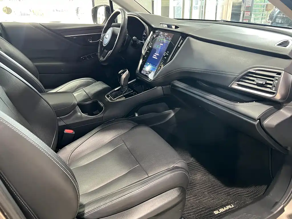 Subaru Outback 2021 — фото 26