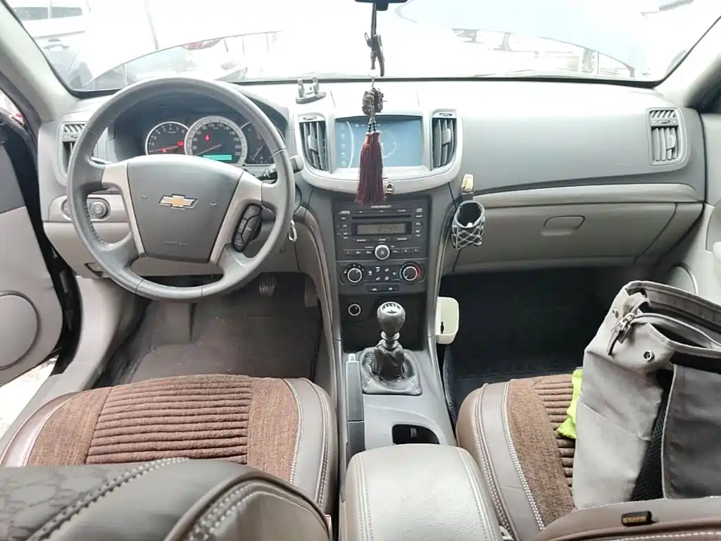 Chevrolet Epica 2015 — фото 10