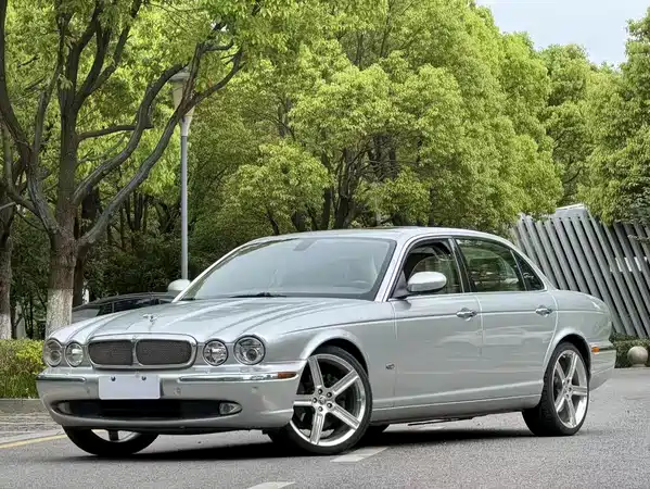 Jaguar XJ 2007