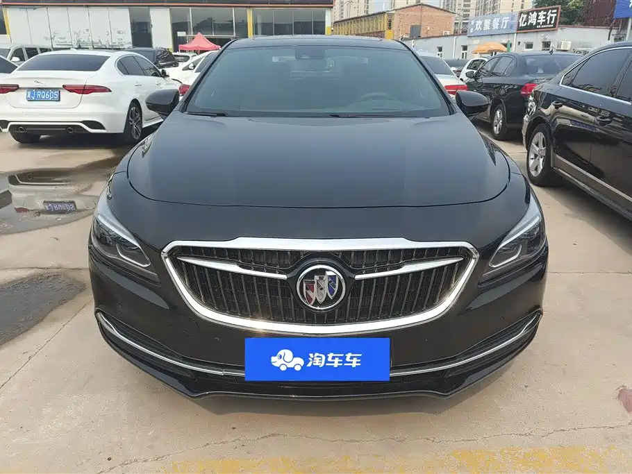 Buick LaCrosse 2018 — фото 2