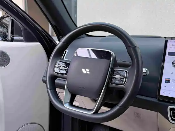 Li Auto L7 2023