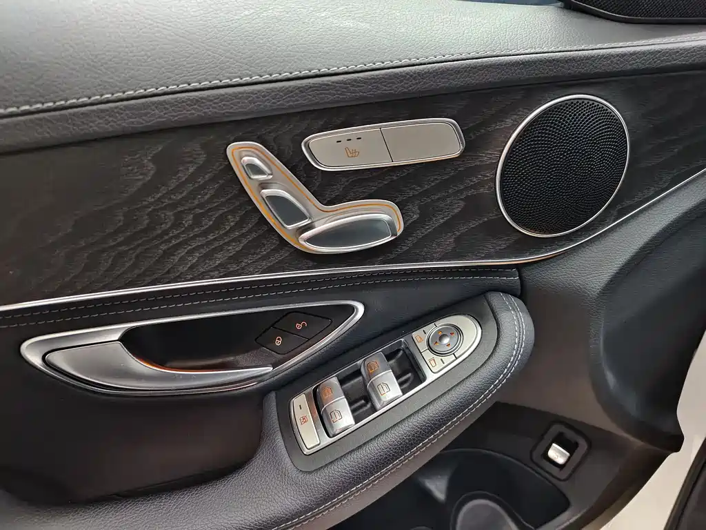 Mercedes-Benz C-Class 2015 — фото 12