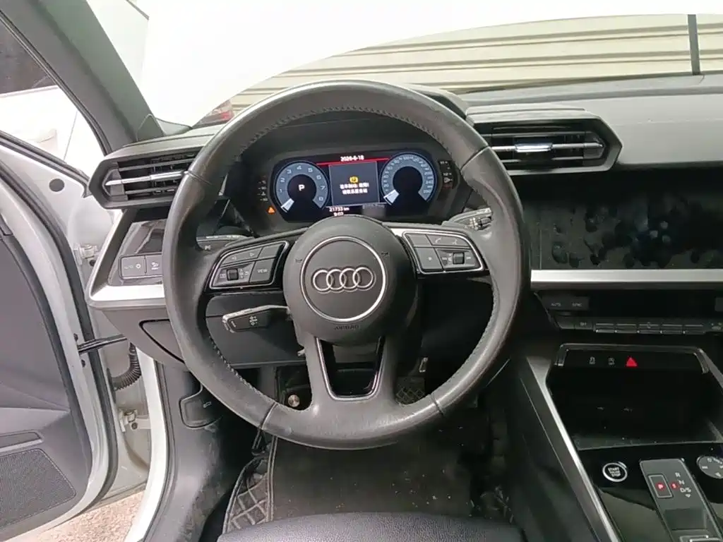 Audi A3 2021 — фото 11