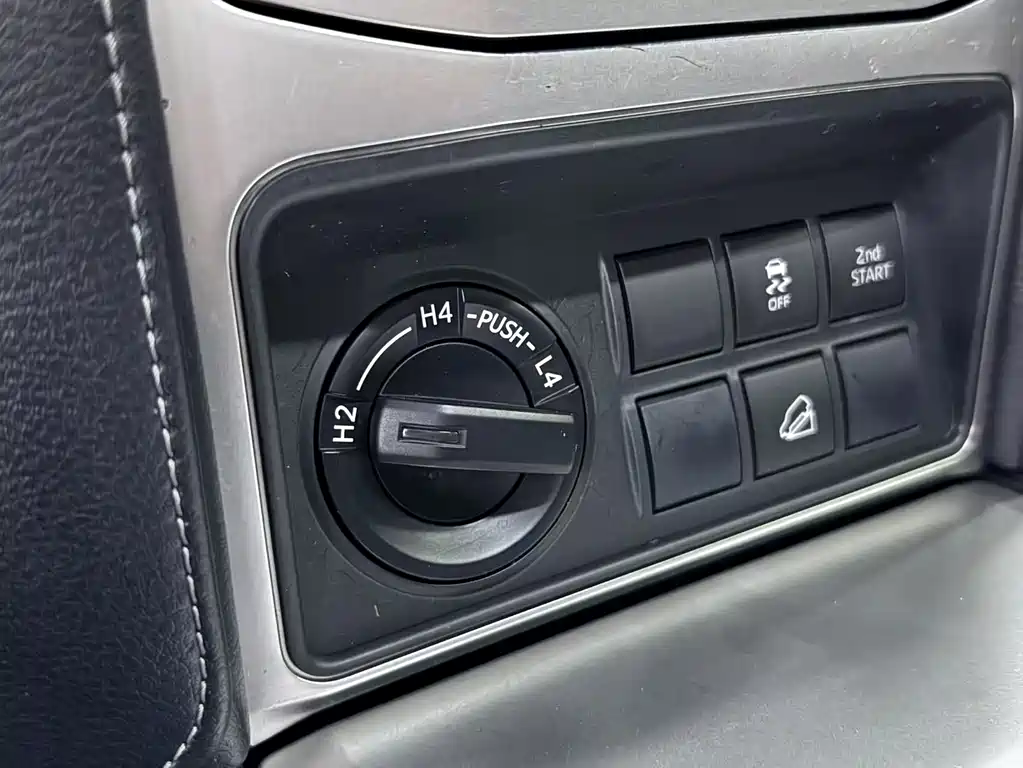 Toyota Prado 2020 — фото 21