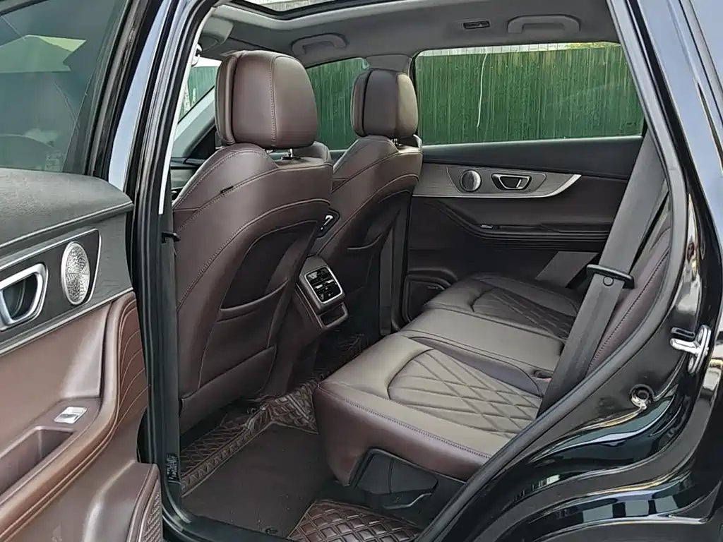 Chery Tiggo 8 PRO 2023 — фото 9