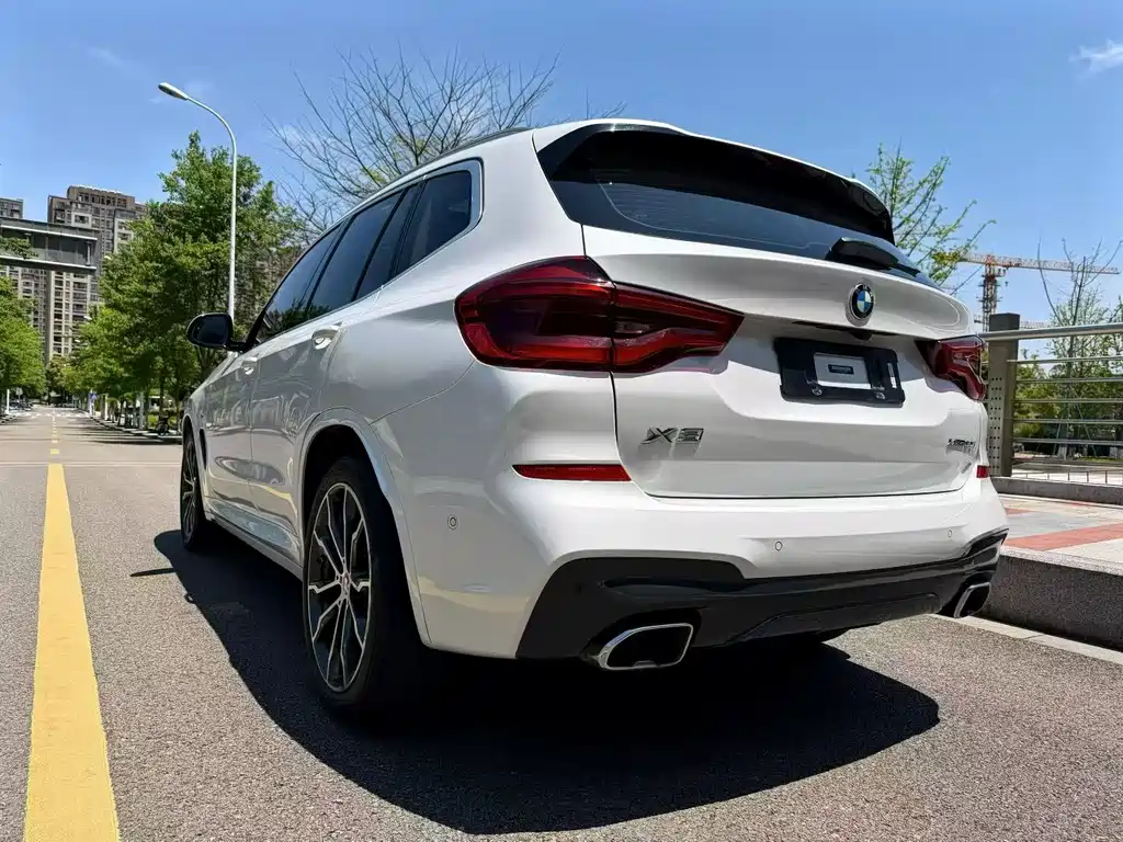 BMW X3 2020 — фото 11