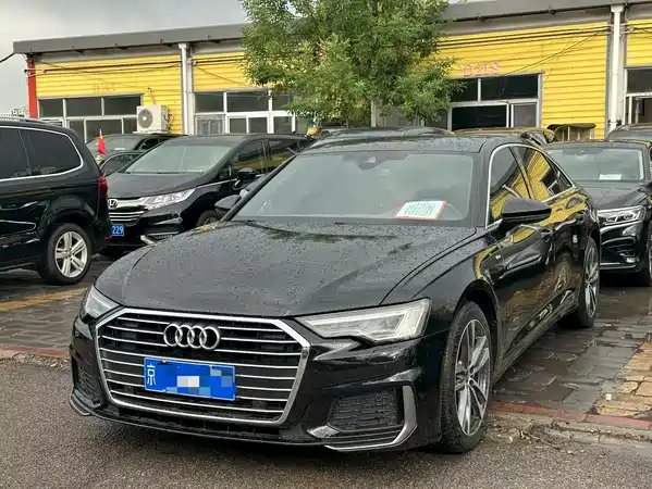 Audi A6L 2022