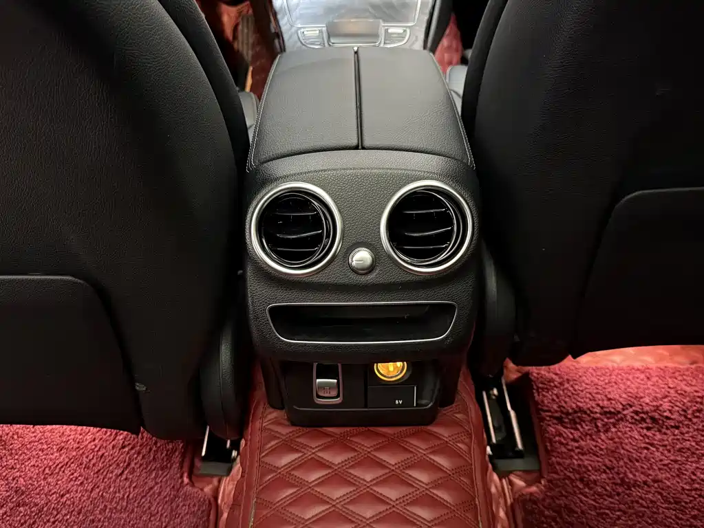 Mercedes-Benz C-Class 2021 — фото 14