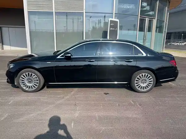 Mercedes-Benz E-Class 2020