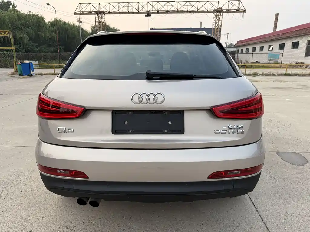 Audi Q3 2014