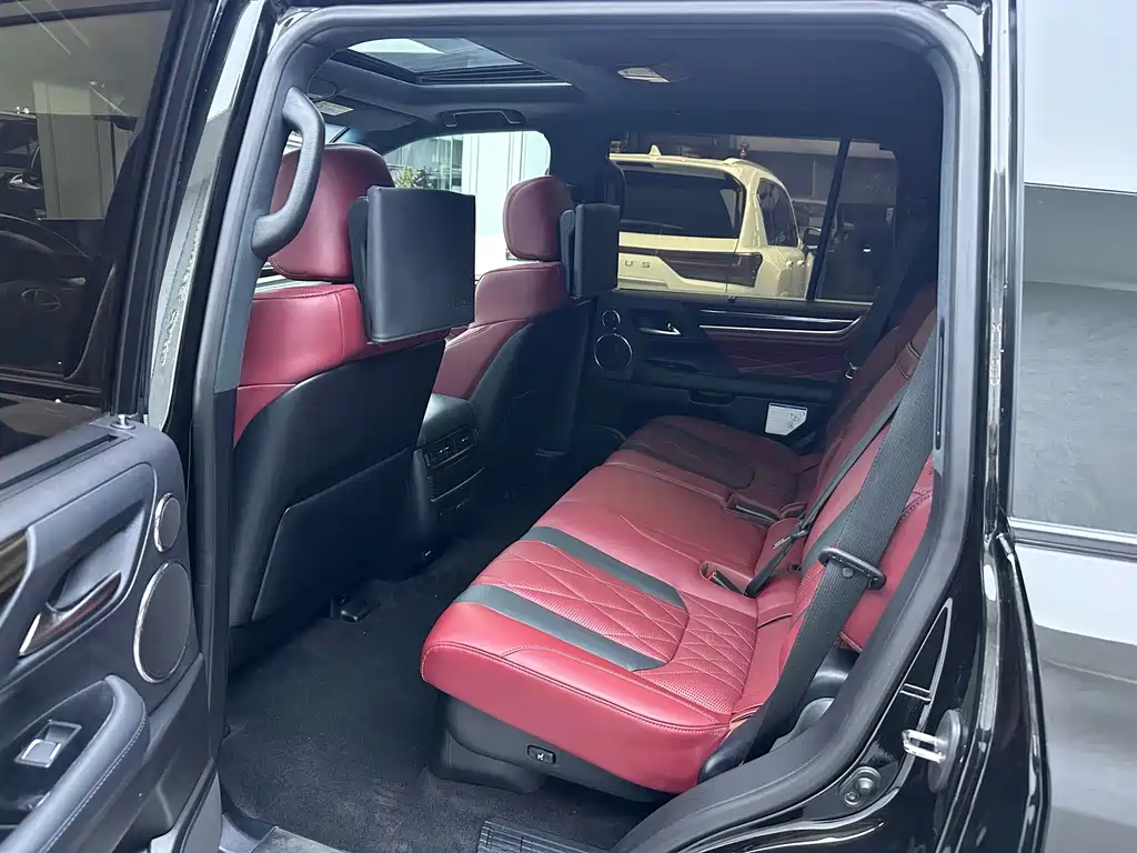 Lexus LX 2023 — фото 10