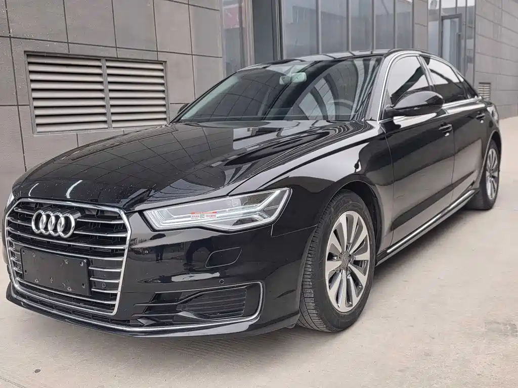 Audi A6L 2016 — фото 1