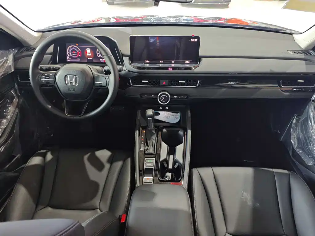 Honda Inspire 2026 — фото 13