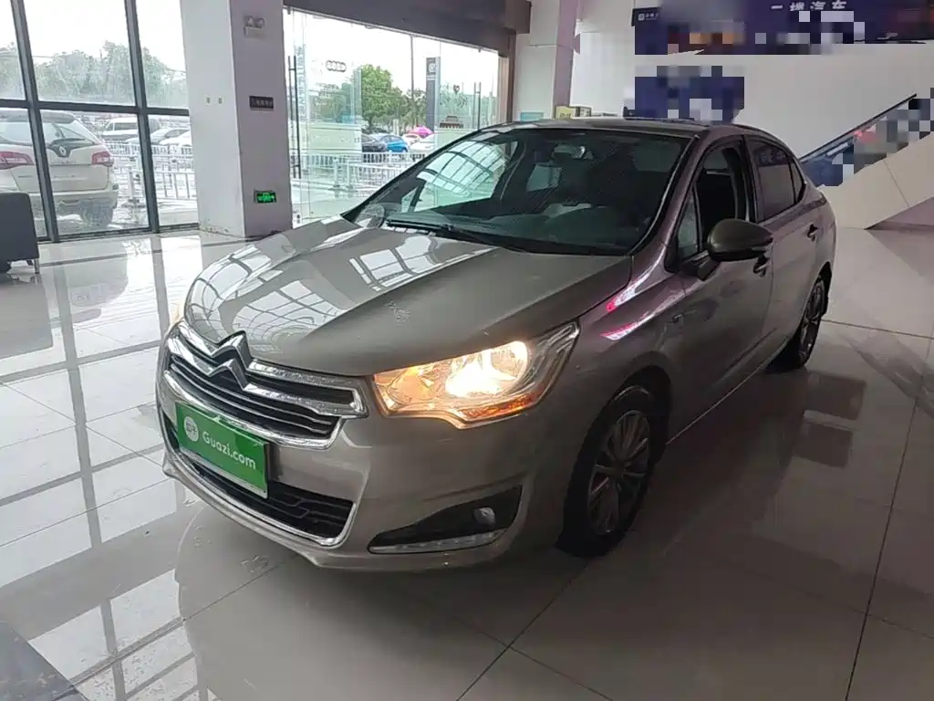Citroën C4L 2015