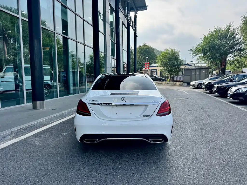 Mercedes-Benz C-Class 2019 — фото 2