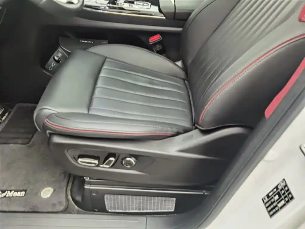 GAC Motor Trumpchi M8 2023 — фото 20
