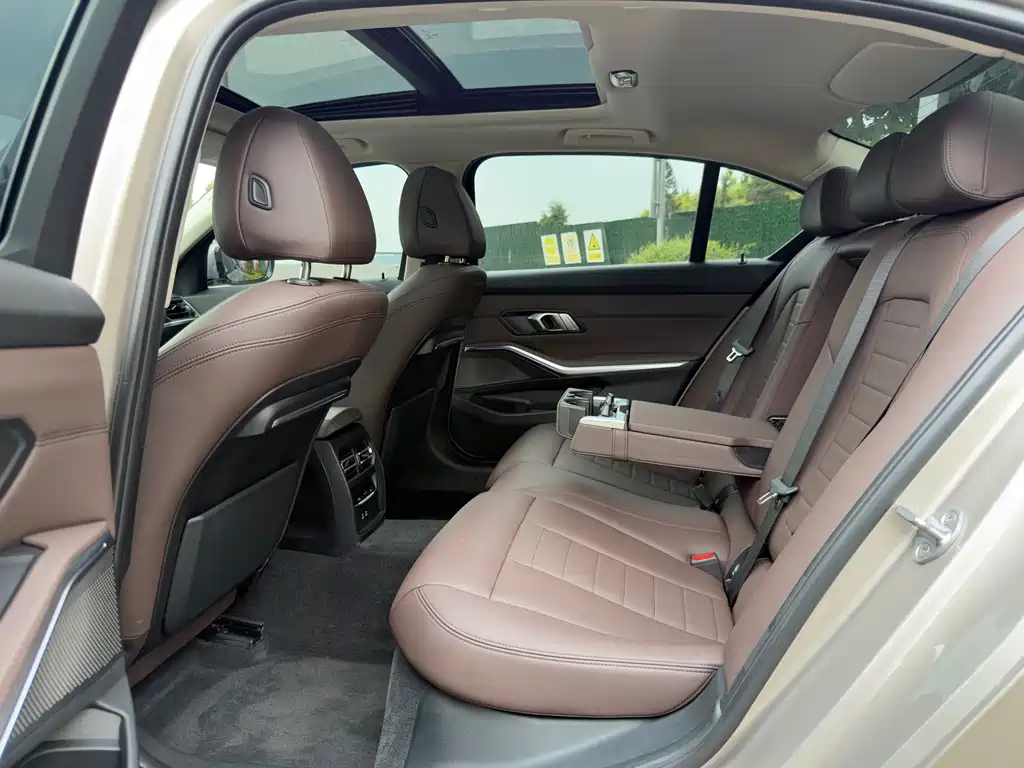 BMW 3 Series 2019