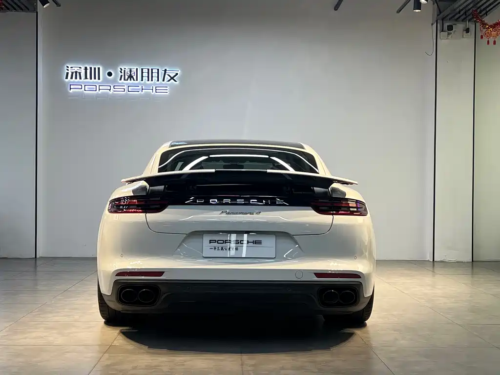 Porsche Panamera 2018 — фото 21