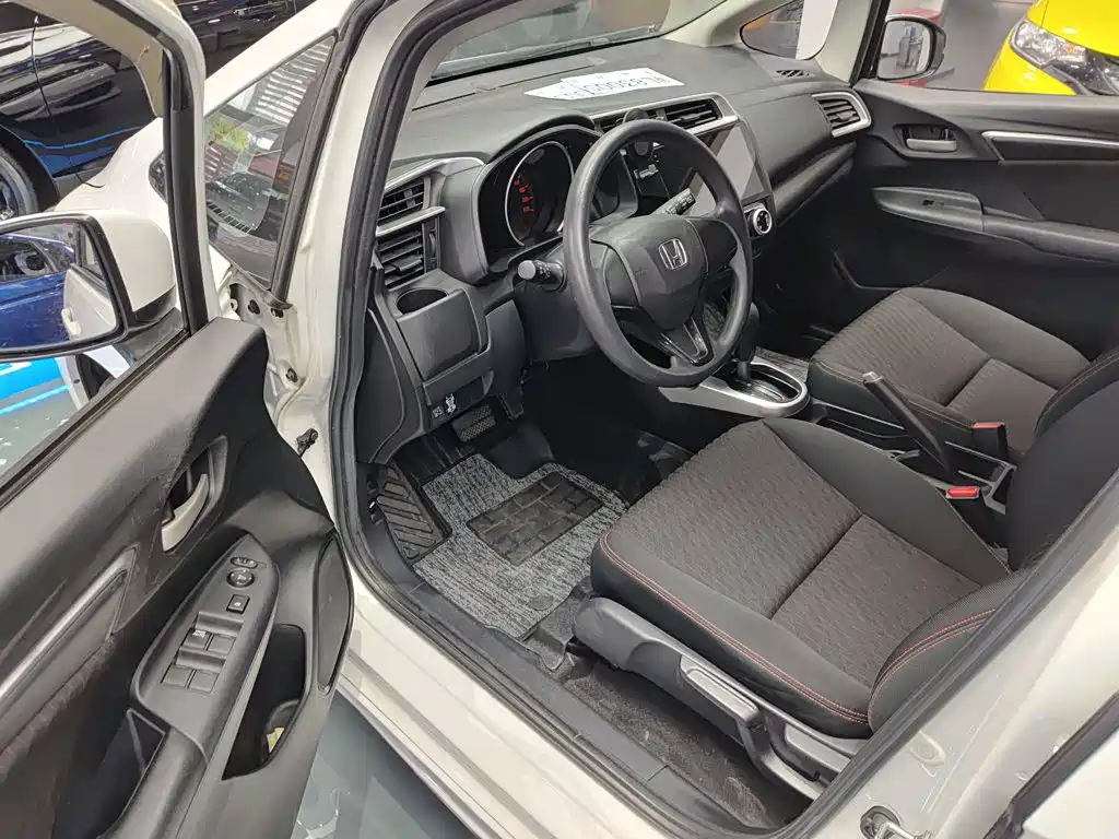 Honda Fit 2019 — фото 13