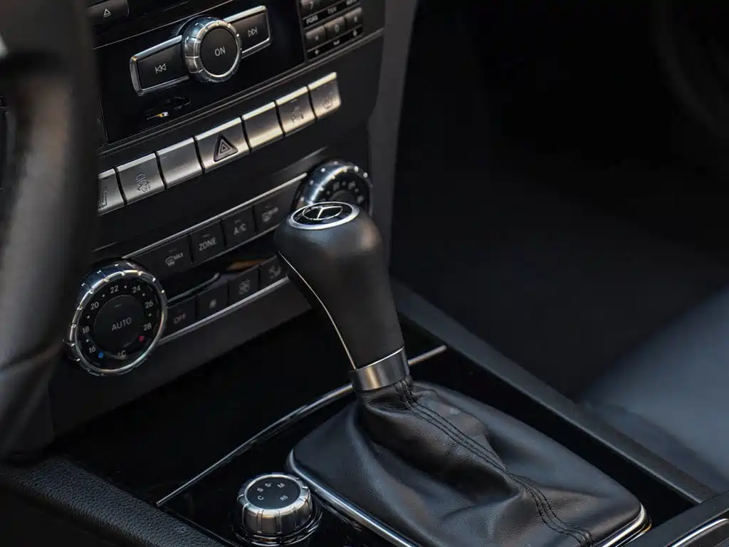 Mercedes-Benz C-Class AMG 2012 — фото 10
