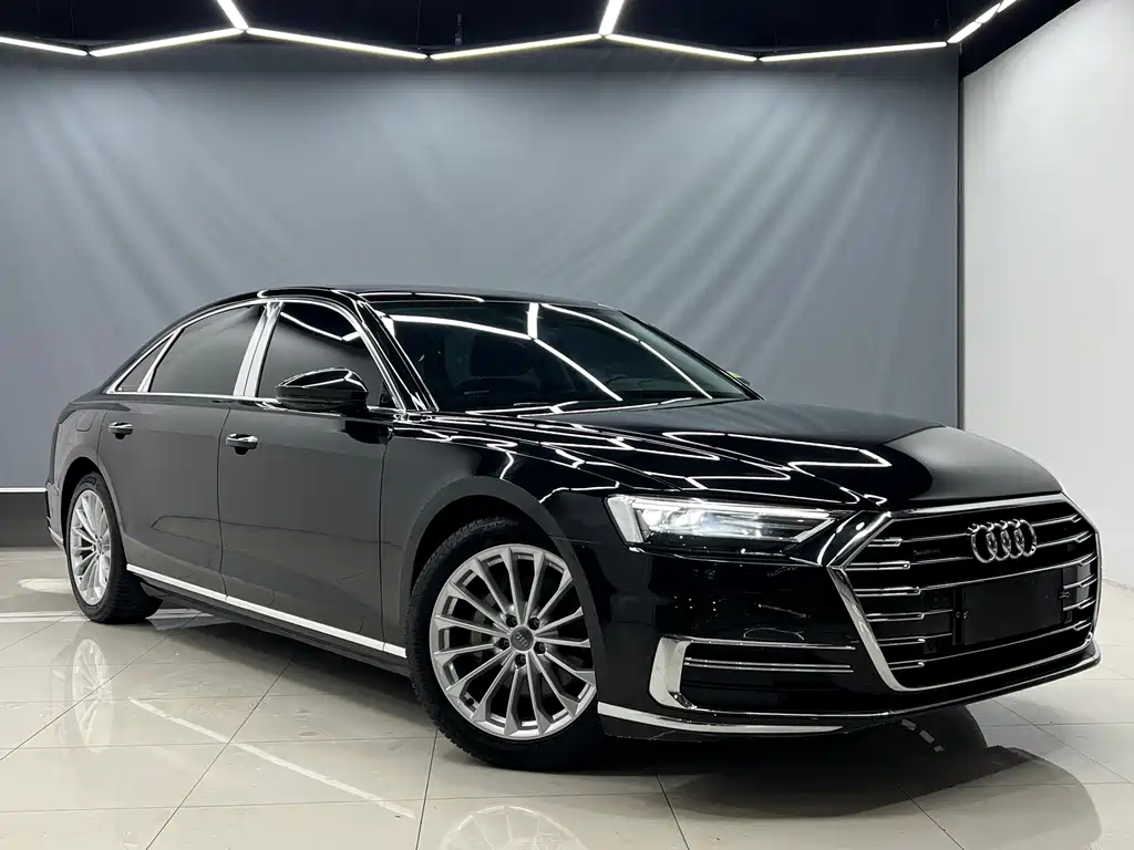 Audi A8 2020 — фото 3