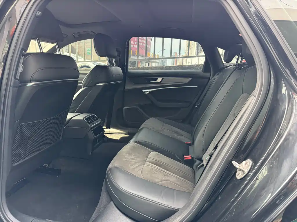 Audi A6L 2020