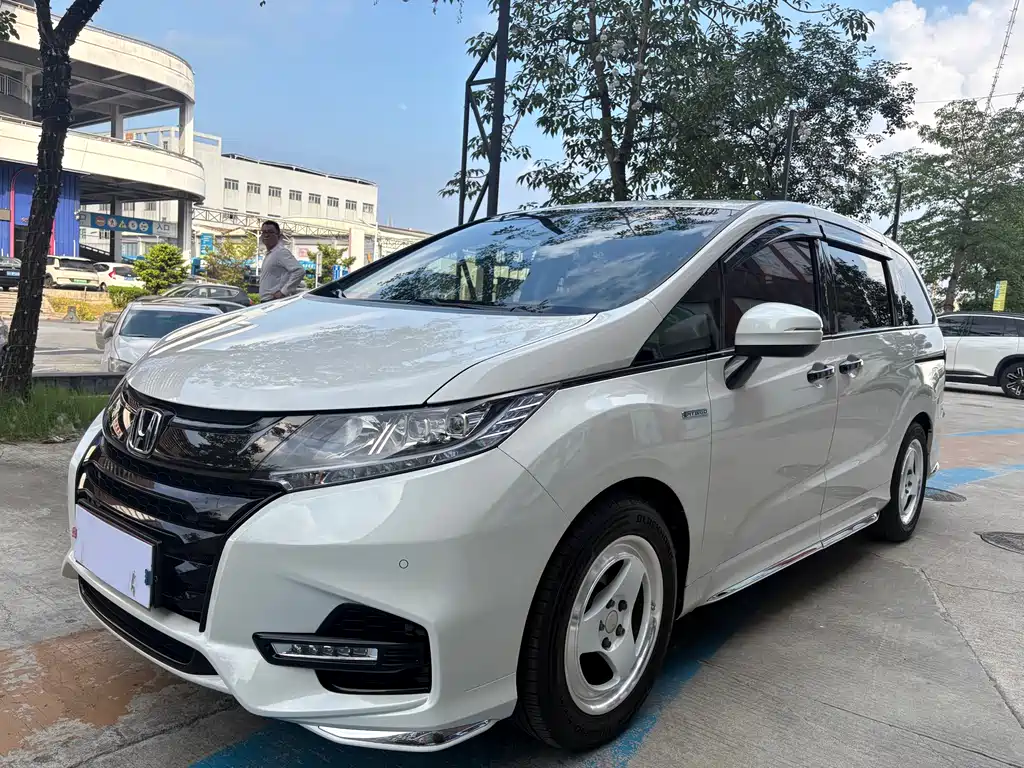 Honda Odyssey 2021 — фото 1