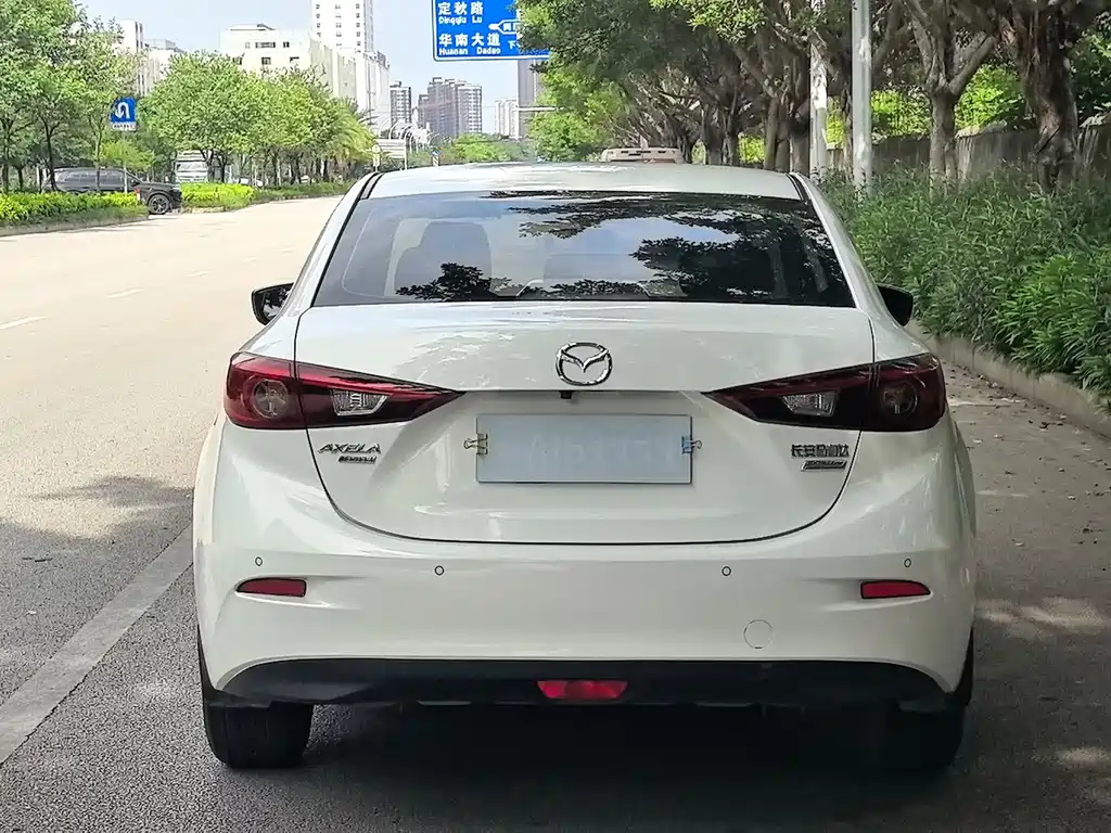 Mazda 3 Angkesela 2018 — фото 8