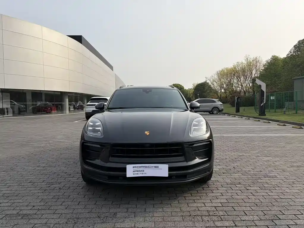 Porsche Macan 2022 — фото 2