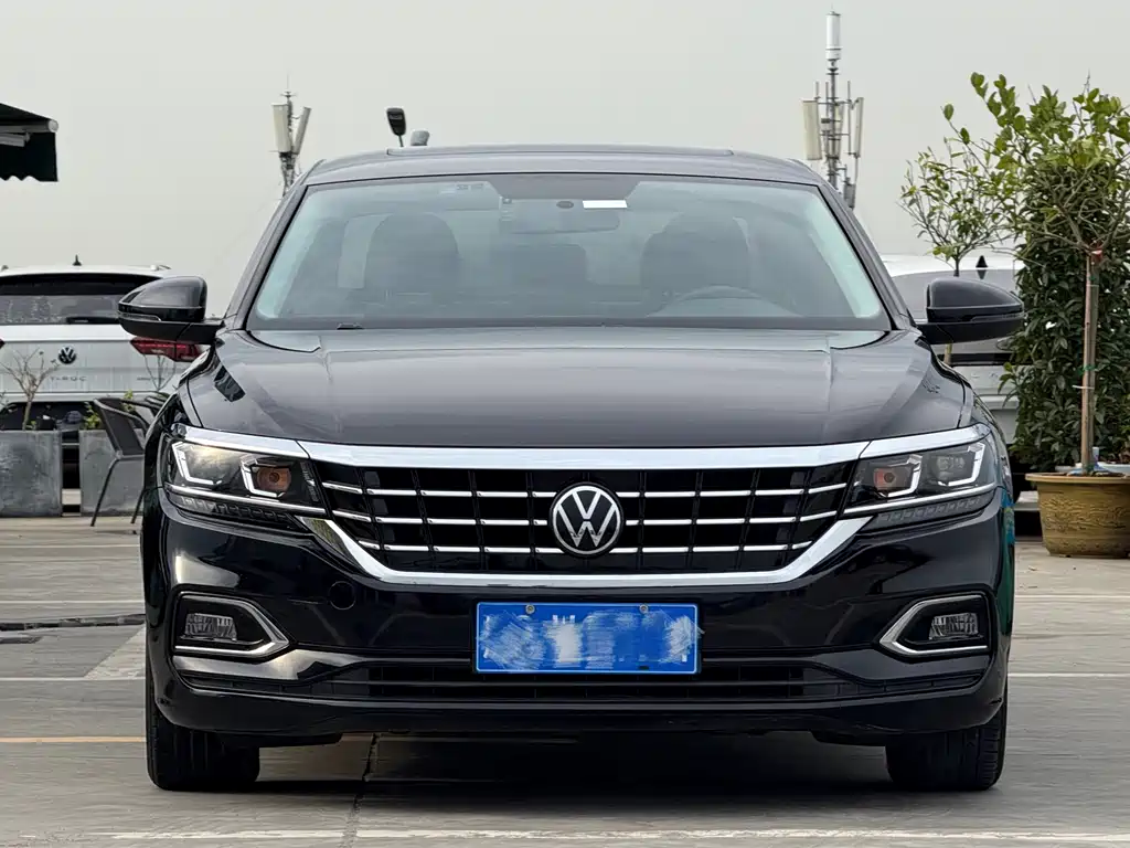 Volkswagen Passat 2020 — фото 2