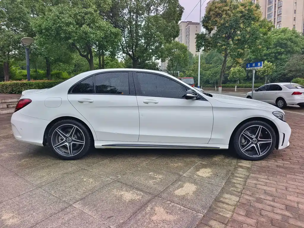 Mercedes-Benz C-Class 2020 — фото 8