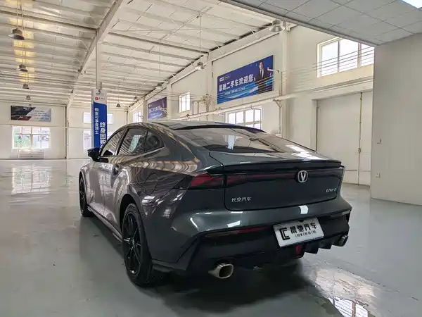Changan UNI-V 2025