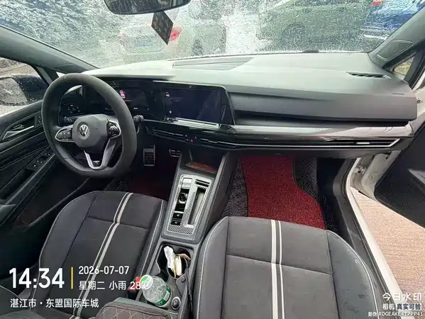 Volkswagen Golf 2022