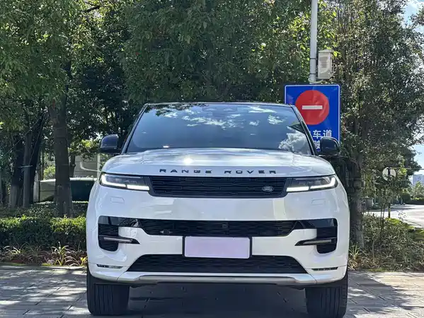 Land Rover Range Rover Sport 2024