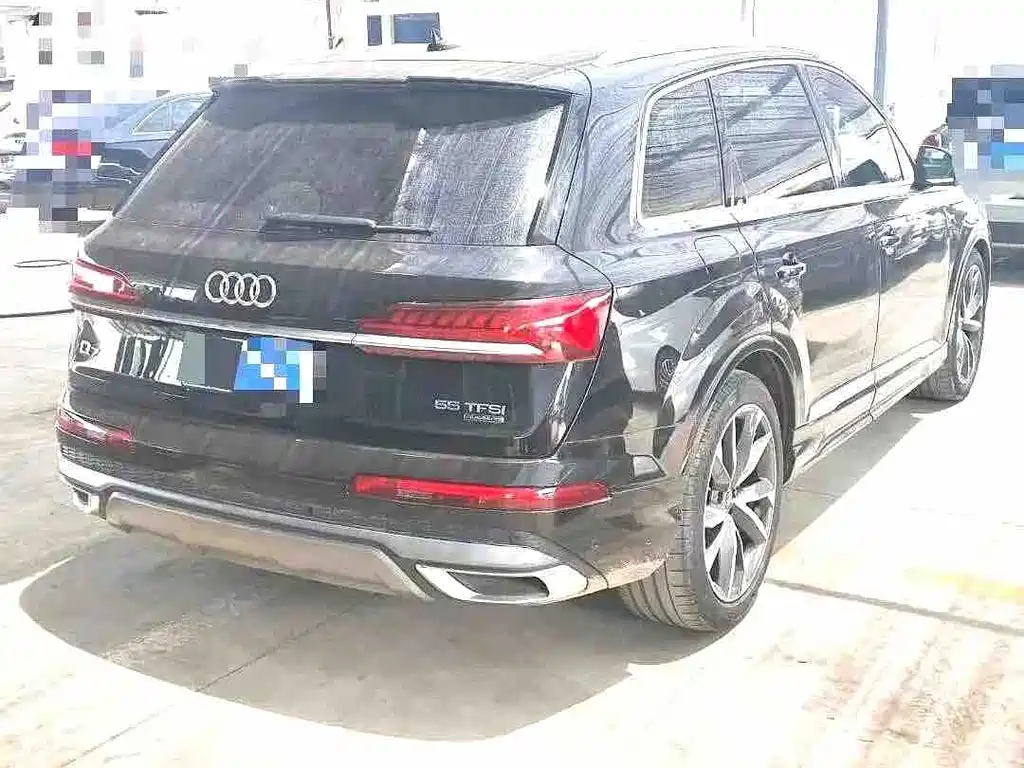 Audi Q7 2023