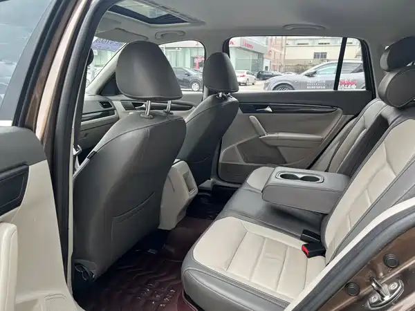 Volkswagen Gran Lavida 2014