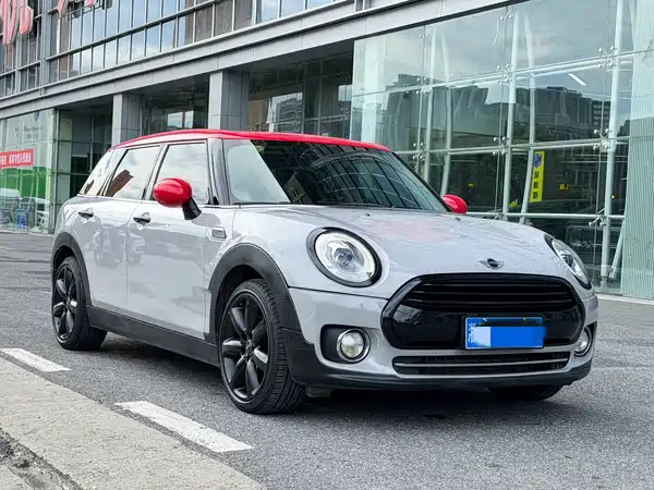 MINI Clubman 2016