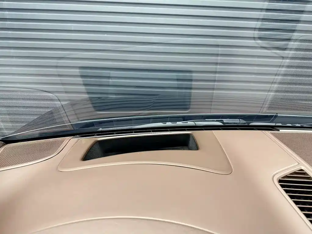 Porsche Cayenne 2023 — фото 12