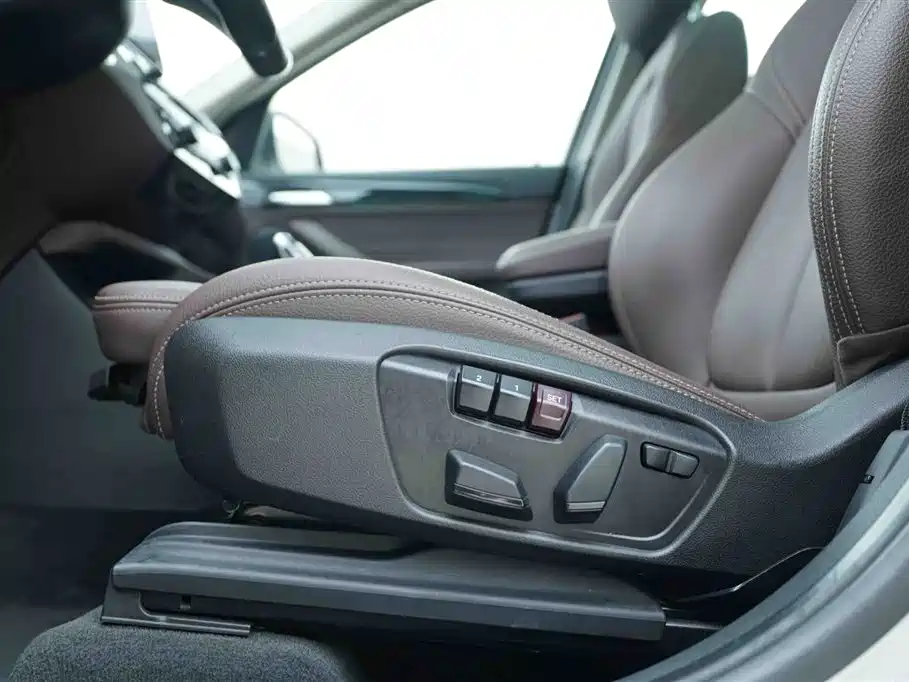 BMW X1 2020 — фото 13