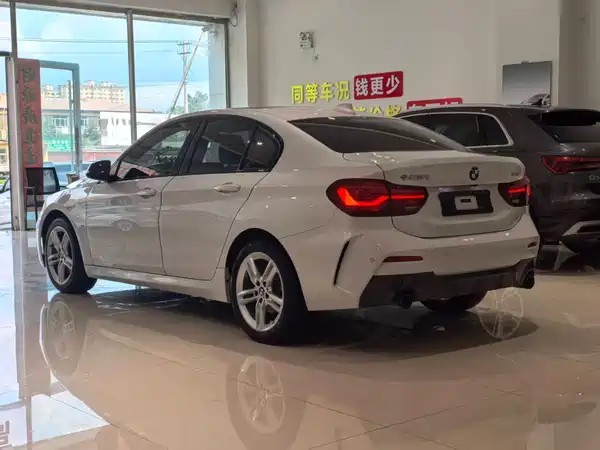 BMW 1 Series 2023