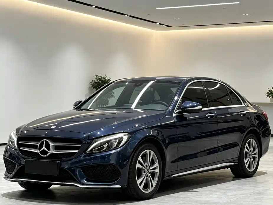 Mercedes-Benz C-Class 2018