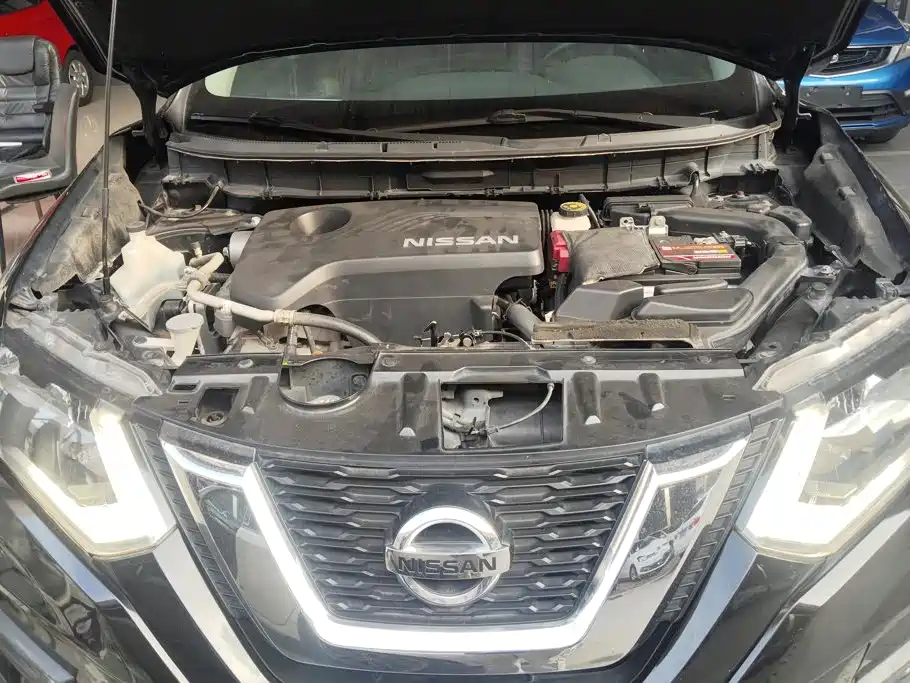 Nissan X-Trail 2017 — фото 10