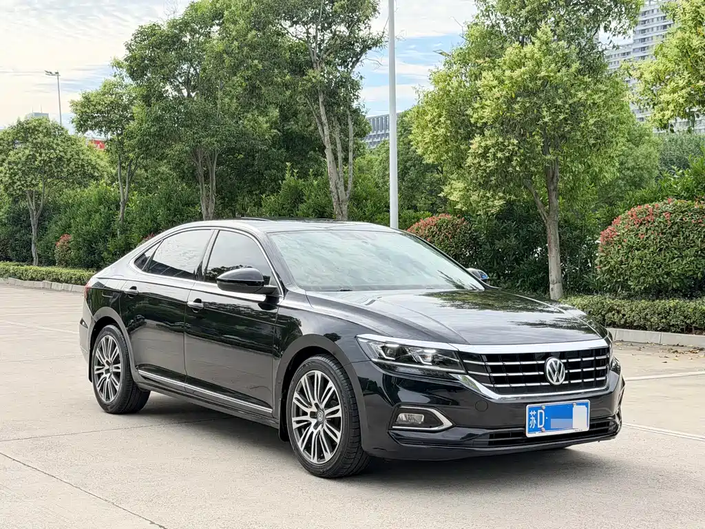 Volkswagen Passat 2019 — фото 3