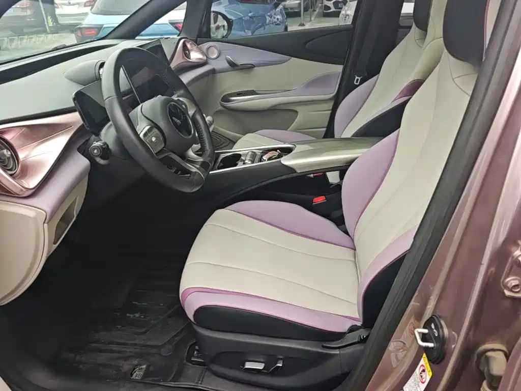 BYD Dolphin 2022 — фото 15