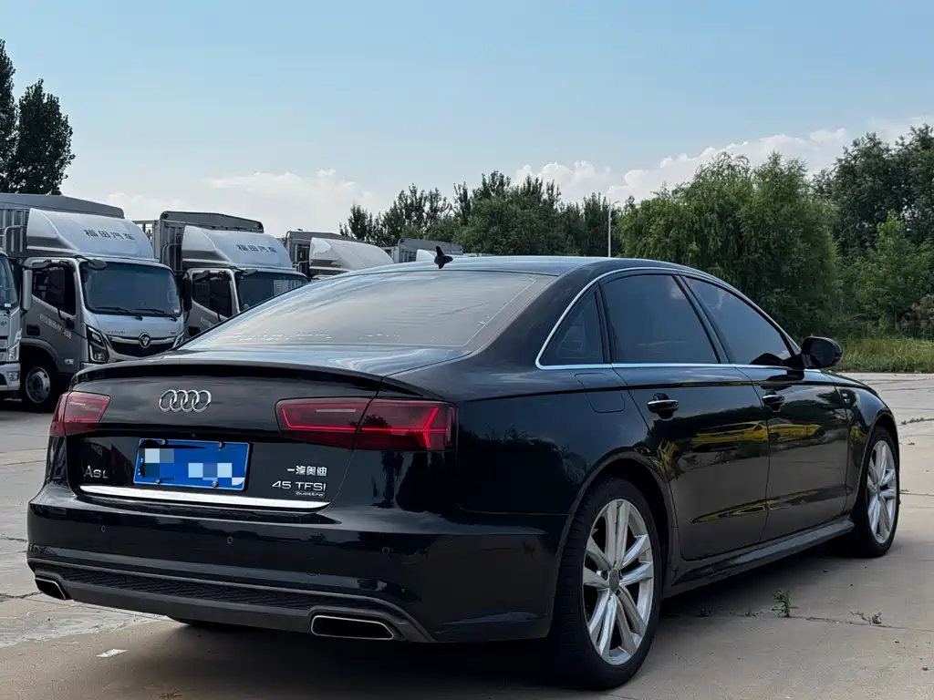 Audi A6L 2018